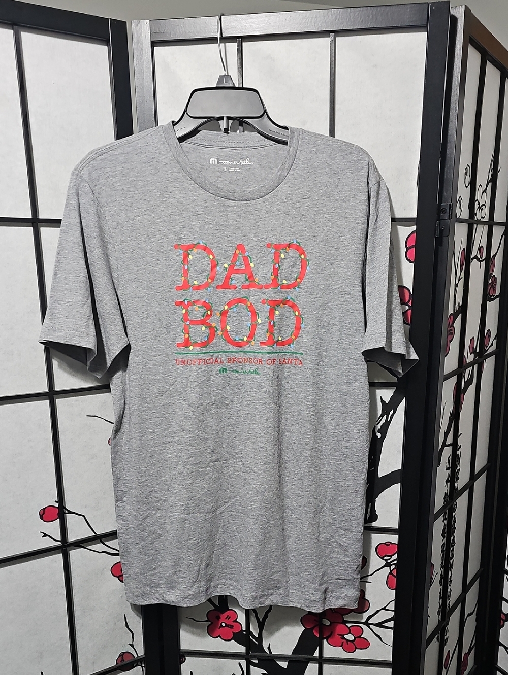 Travis‎ Mathew Dad Bod Festive Holiday T-Shirt Size Small NWT Christmas Festive